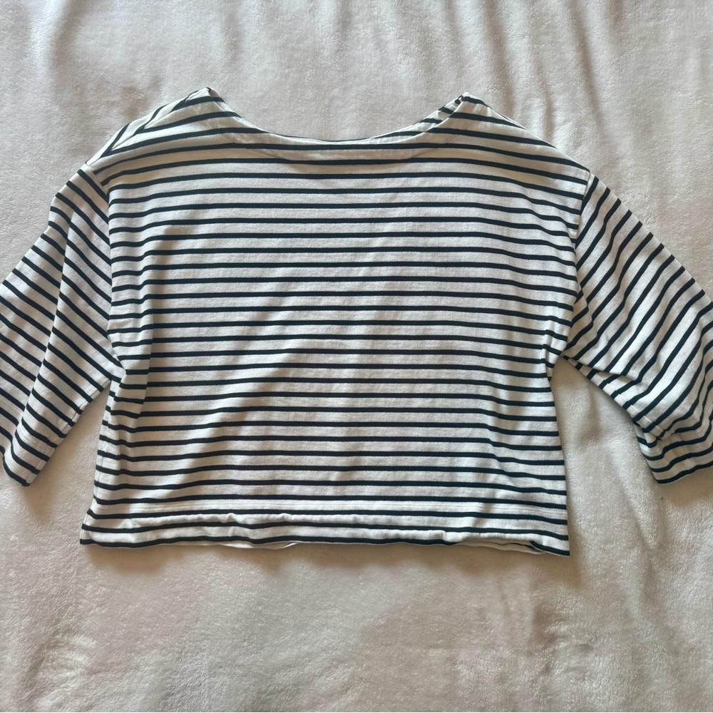 Striped Boatneck 3/4 Sleeve Top - Black & White